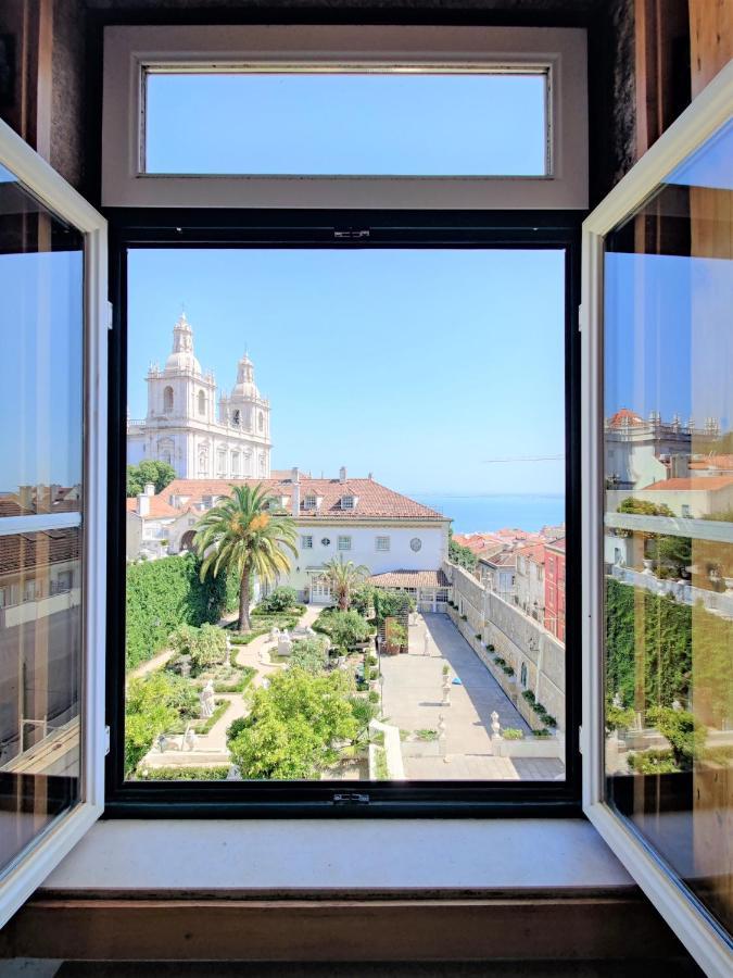 Stunning And Spacious Lofts Just By Graca And Alfama Лиссабон Экстерьер фото