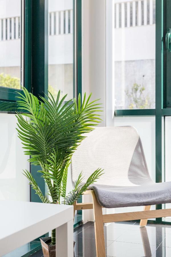 Stunning And Spacious Lofts Just By Graca And Alfama Лиссабон Экстерьер фото