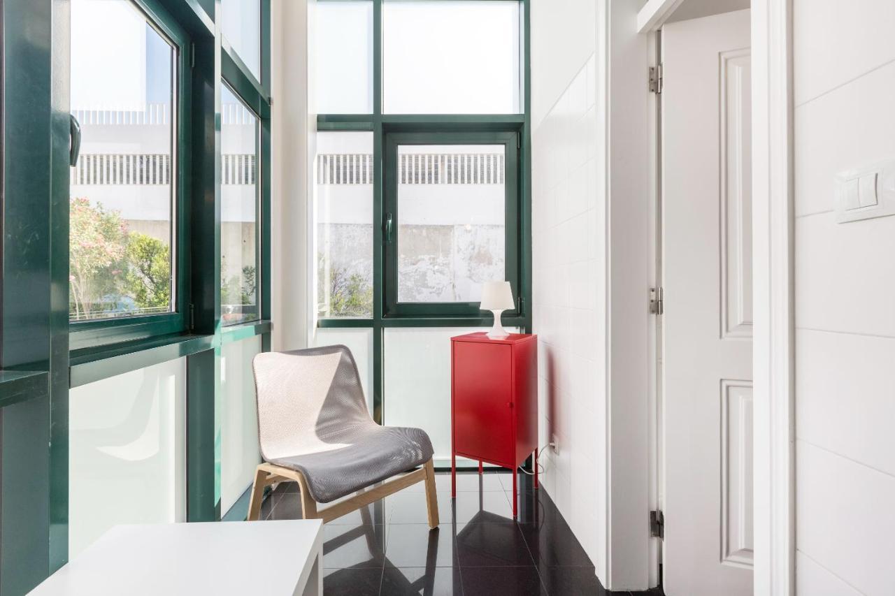 Stunning And Spacious Lofts Just By Graca And Alfama Лиссабон Экстерьер фото